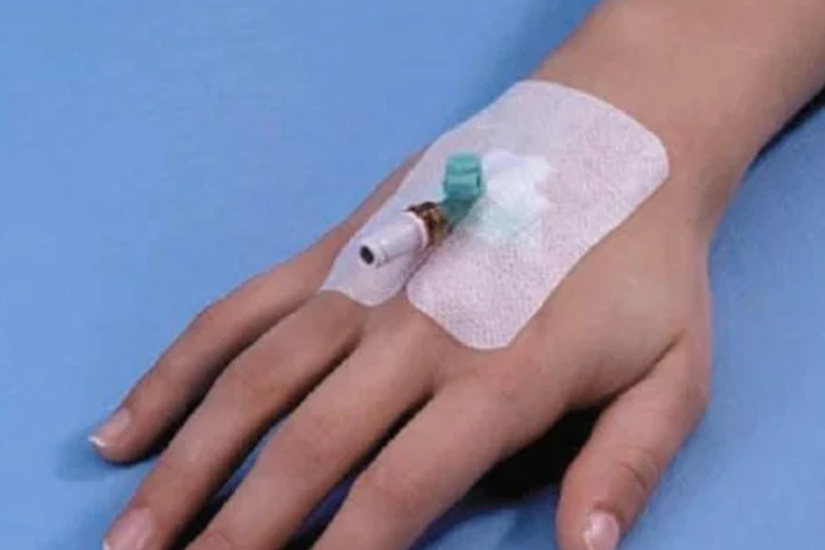 Adult cannula insertion at ABM Hospital